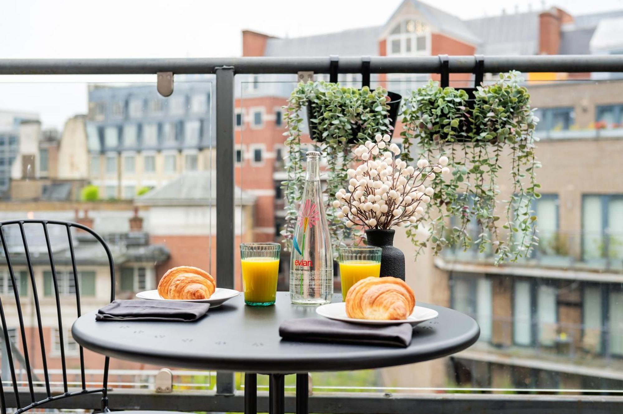 Huge & Central 3 Bedr, 4 Beds, Covent Gdn London Exterior foto