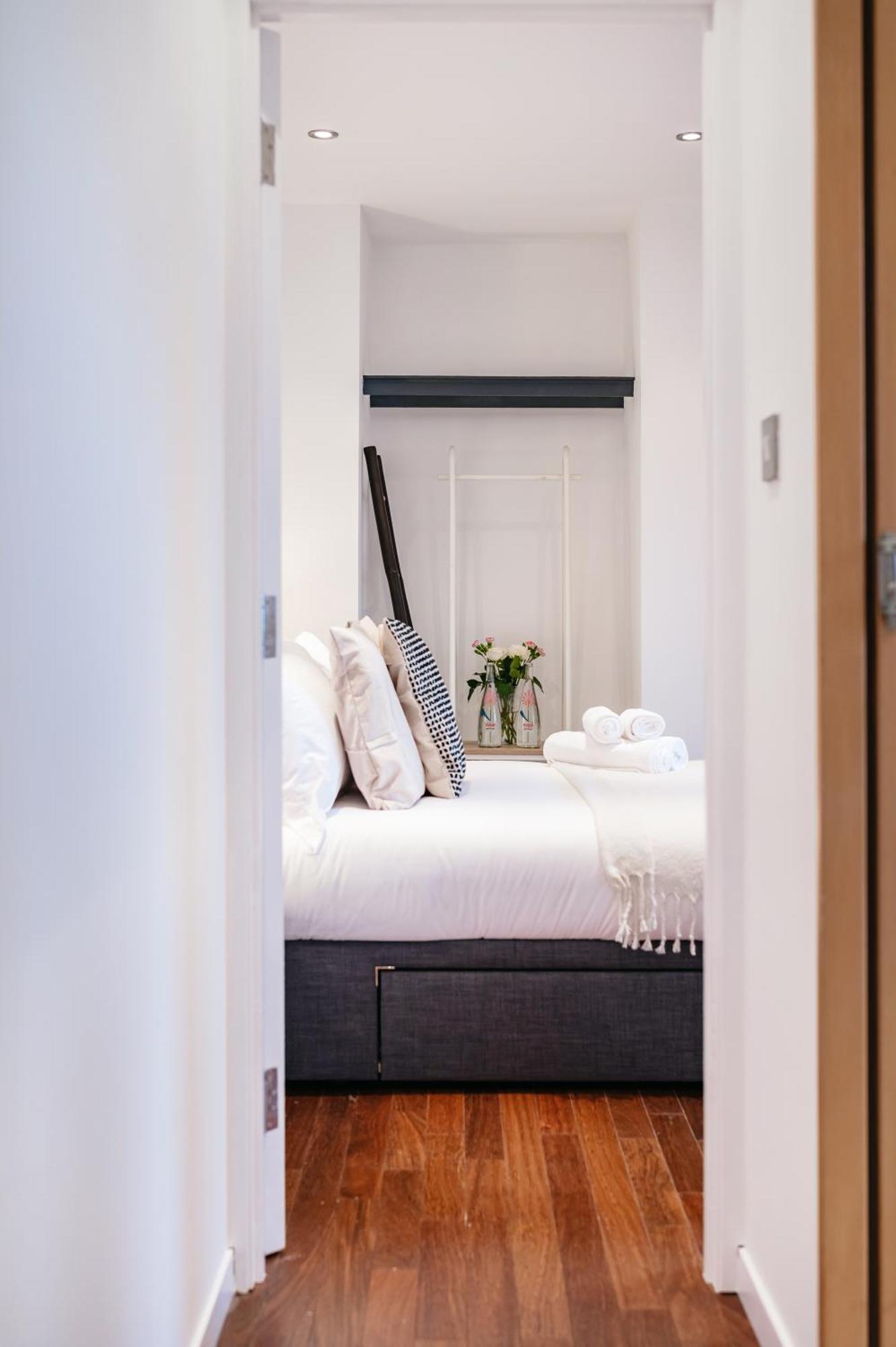 Huge & Central 3 Bedr, 4 Beds, Covent Gdn London Exterior foto